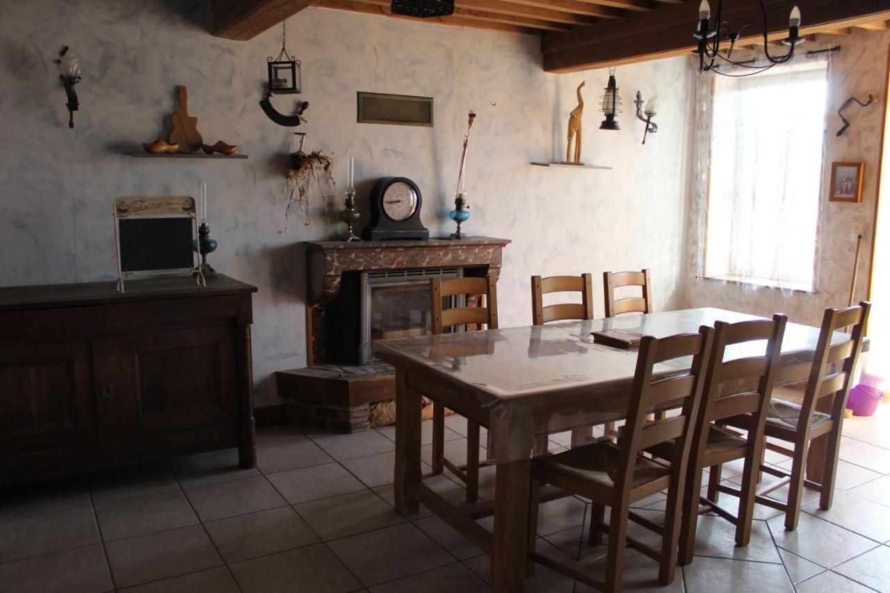 Les Riquets Villa Le Mont Luaran gambar